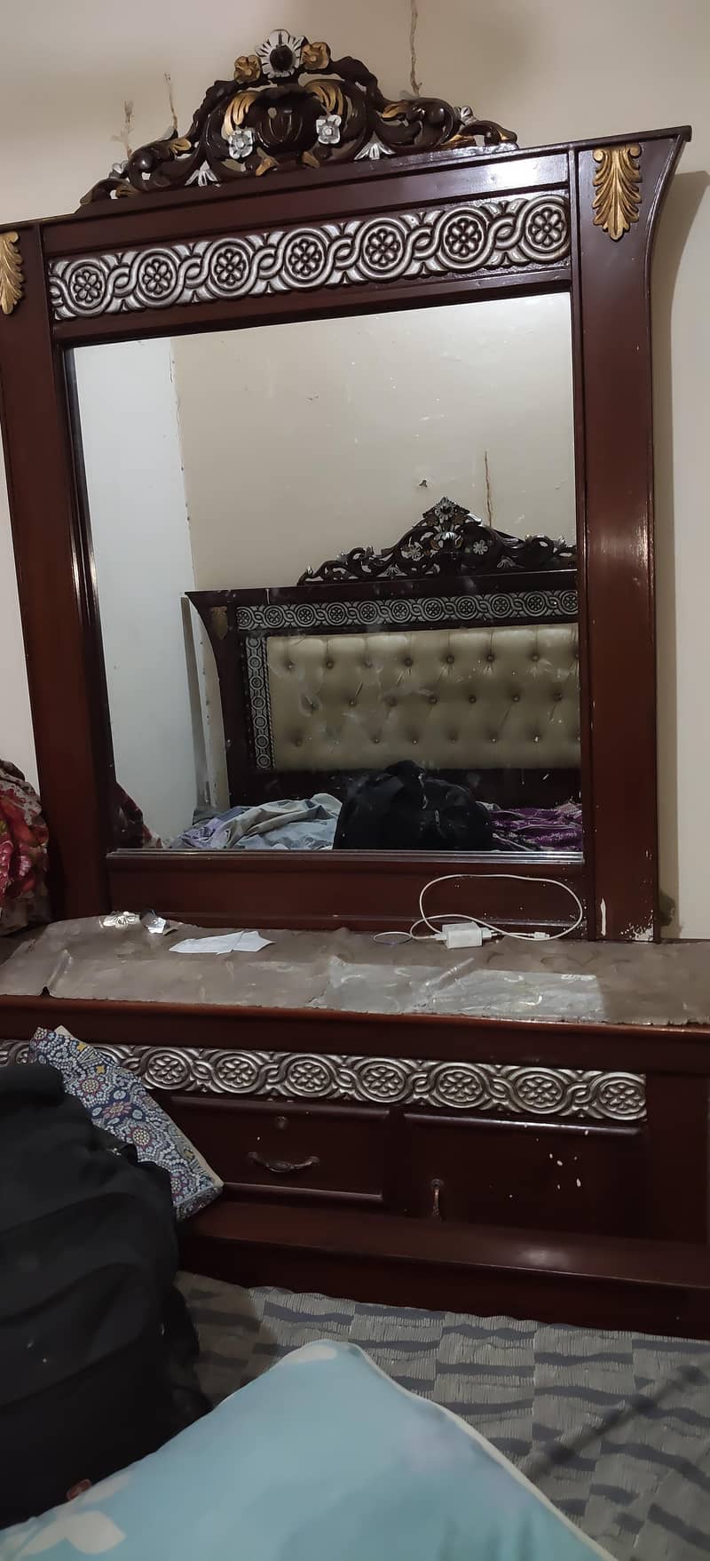 king size bed 1