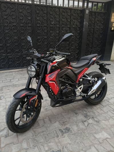 Superstar 200cc