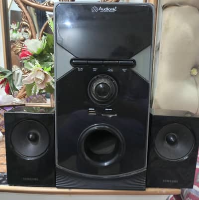 Audionic woofer and samsung speakers