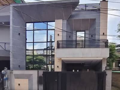 5 Marla Brand New Luxury Ultra Modern Style Super Hot Location All Original Picture attached With Direct Owner Available House For Sale in Johar Town Phase 2.