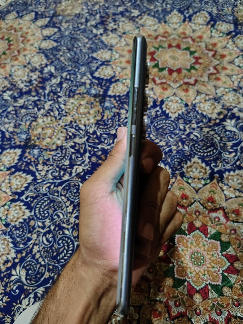 Tecno CAMON 40 Pro 3