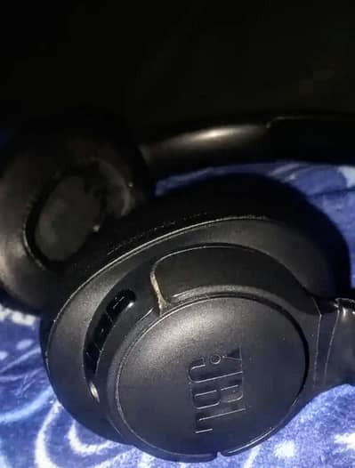 JBL Tune 720BT Headphone
