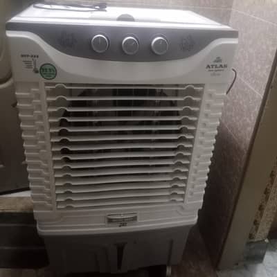 Air cooler good condition. ATLAS COMPANY