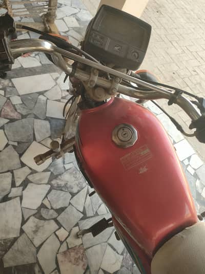 Unique 2014 in Good Condition