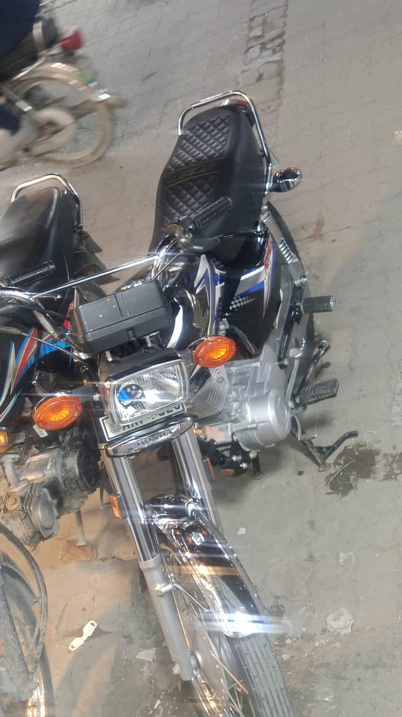 hounda 125 0