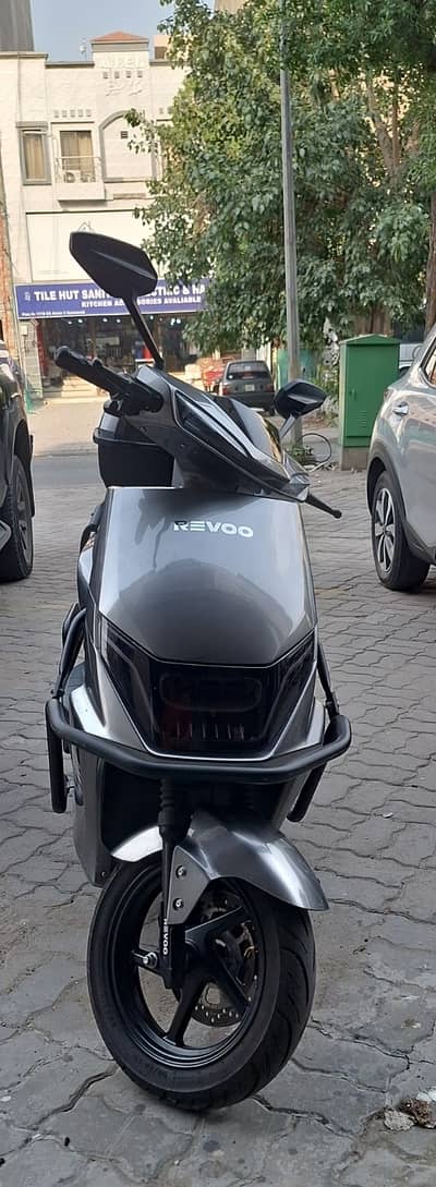 Revoo C32