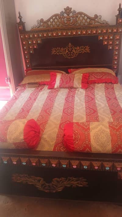 3 pcs bedroom set for sale, neat and clean furniture (sasta furniture)