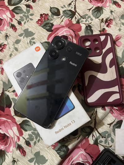 Xiaomi Redmi Note 13 8/256 urgent sale with box 10/10 condition
