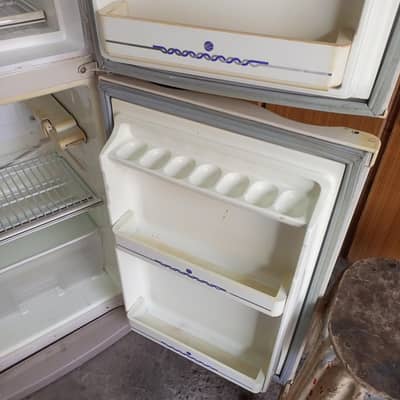 Dawlance refrigerator