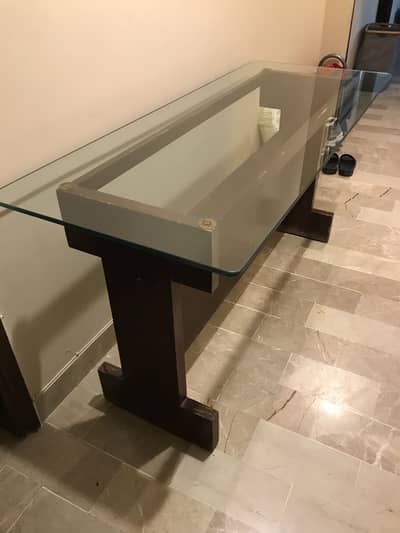 Console table/ serving table