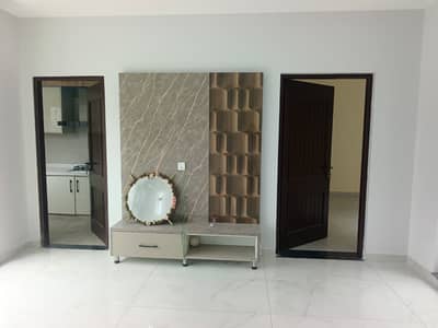 Elegant 10 Marla Residence for Rent | DHA Phase 5