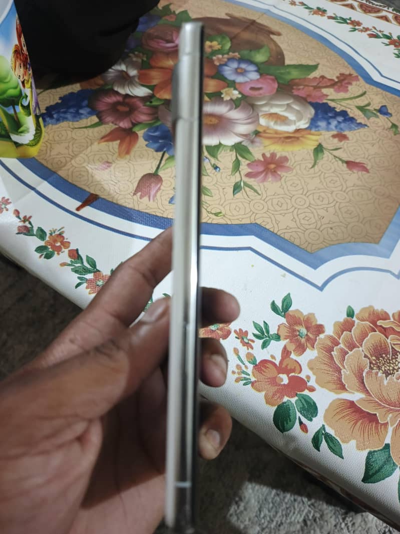 Google Pixel 7 Pro 2