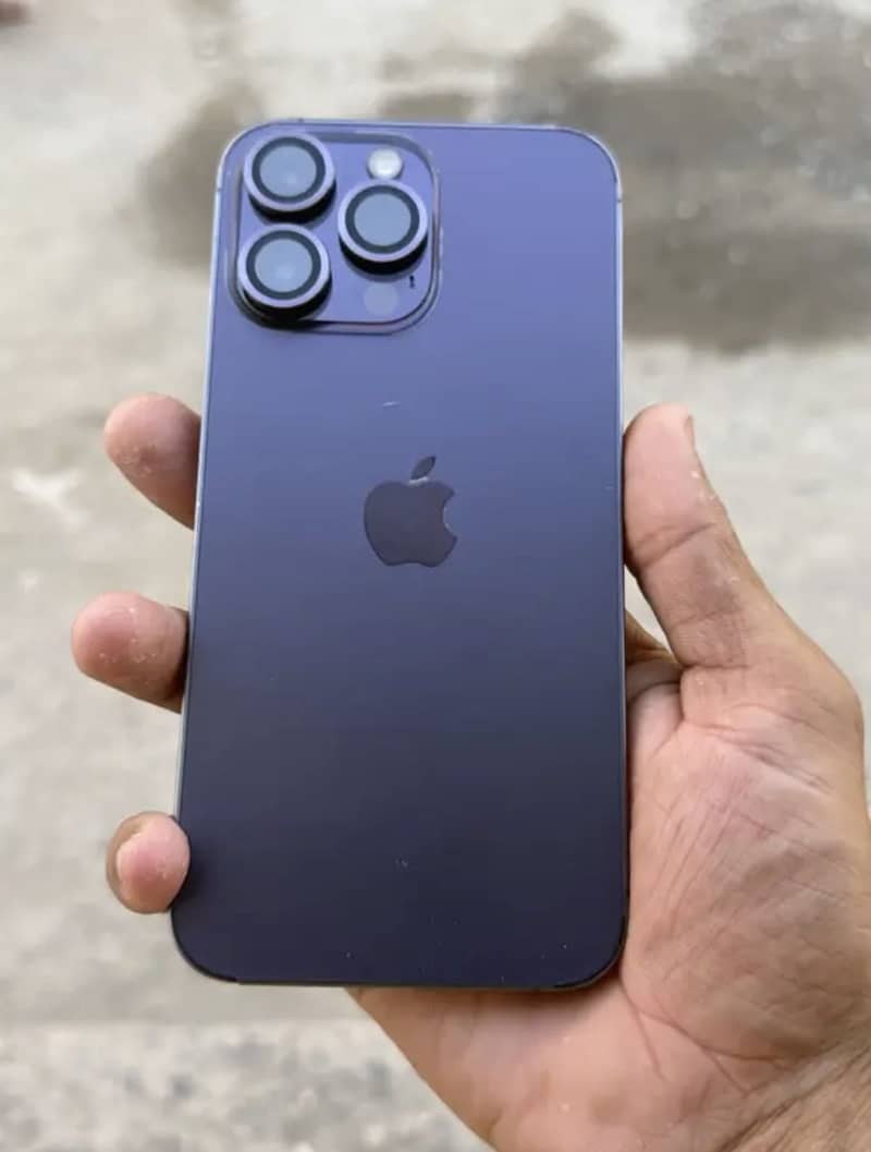 Apple iPhone 14 Pro Max 3