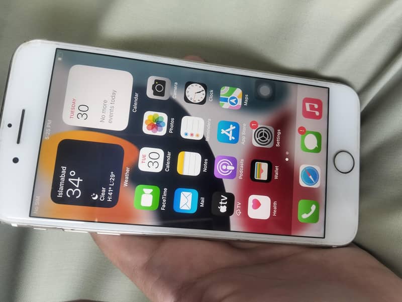 Apple iPhone 7 Plus 2