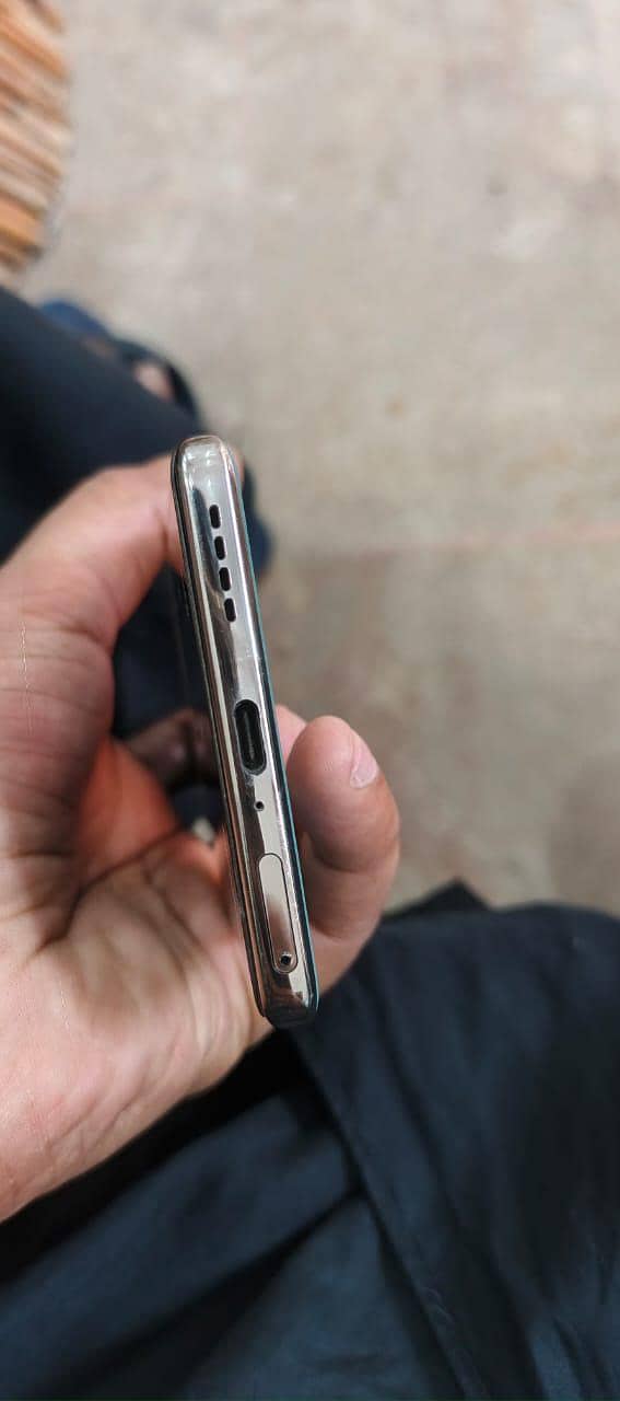 Infinix Zero 30 3
