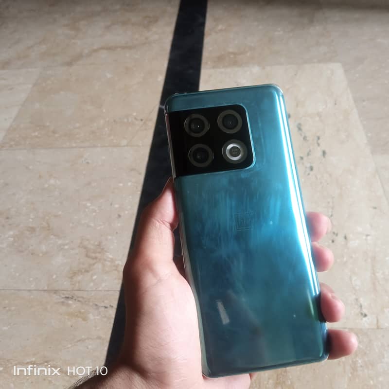 One Plus 10 Pro 7