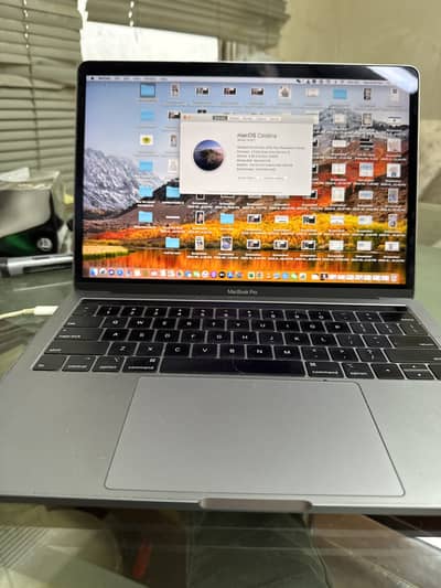 Macbook Pro(13 inch,2018) 8gb ram 256 Gb Storage