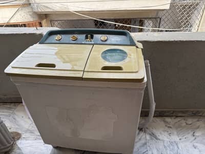 Washing machine with dryer