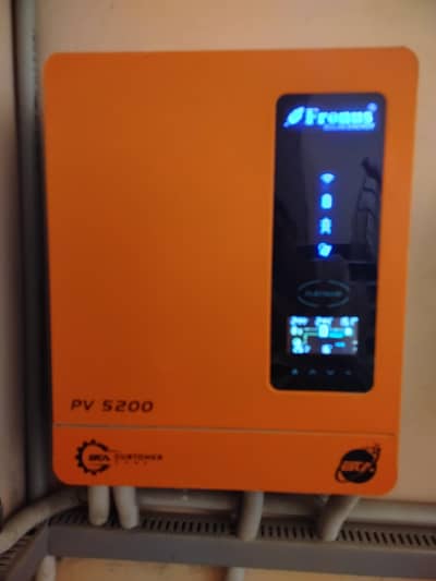 Fronus solar inverter model Platinum 5200