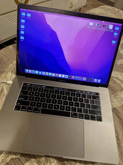 MacBook Pro 15-inch 2019 Core i9 32GB RAM 512GB SSD