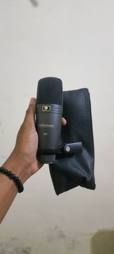 Presouns full Studio kit 10,10 cndtn, 6 mnth use, 1st hand used