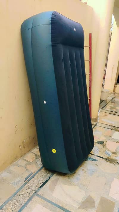 air mattress