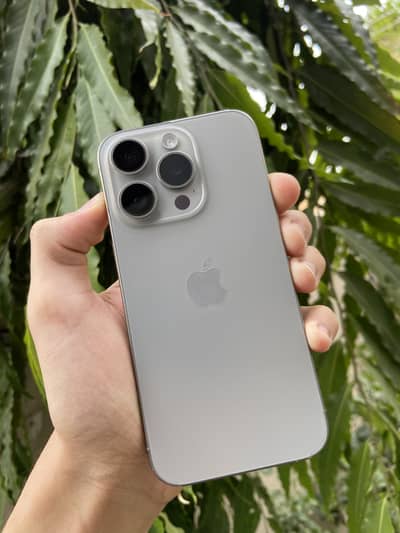 Apple iPhone 15 Pro