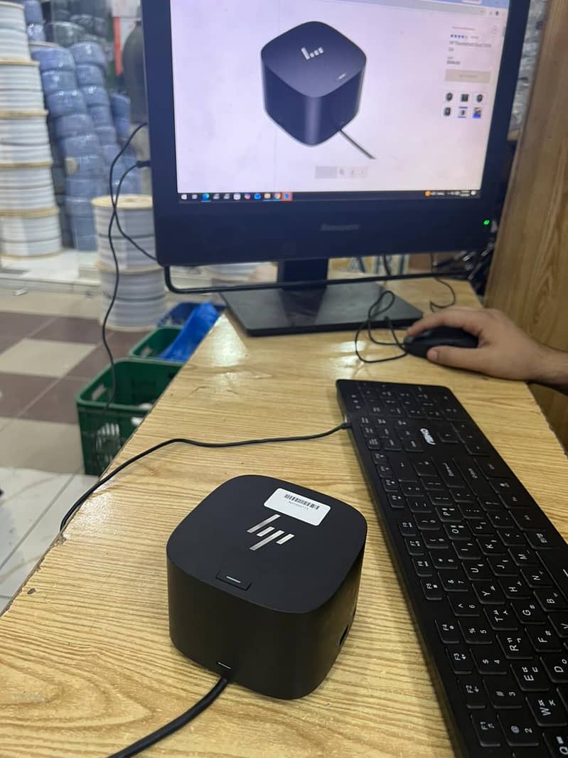 Thunderbolt 4 Docking Station 2