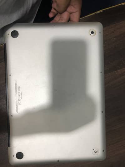 Apple Mac book with 2 hard 128,512