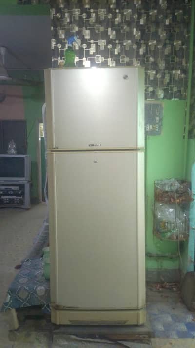 PEL REFRIGERATOR