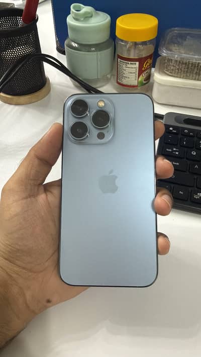 Apple iPhone 13 Pro
