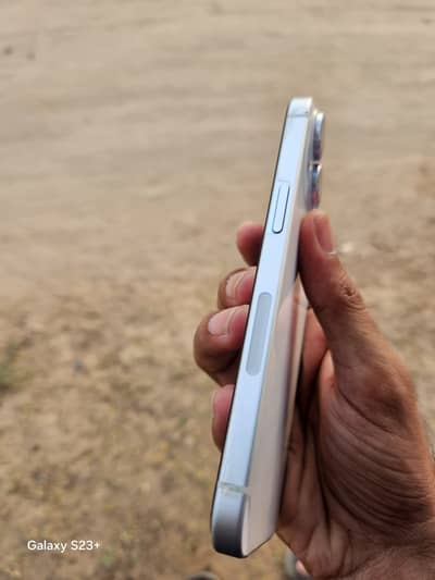 Apple iPhone 15 Jv