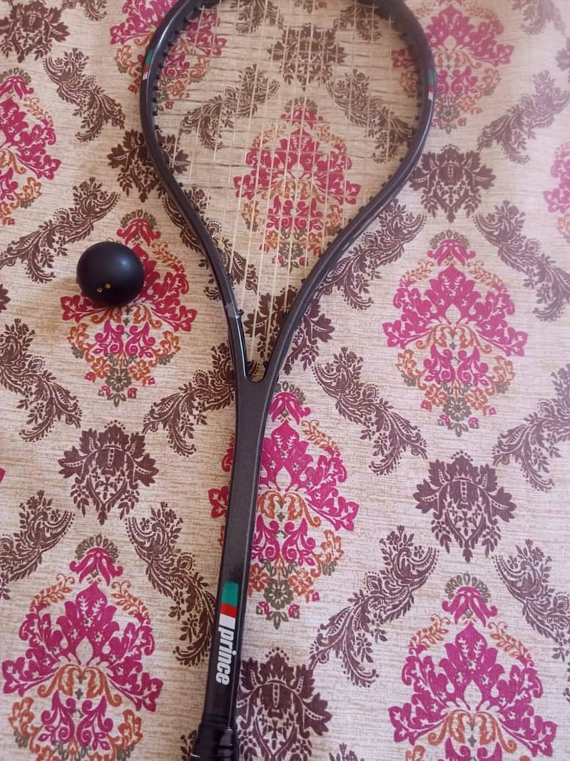 (Prince Extender squash racket) 2