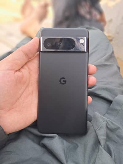 Google Pixel 8 Pro