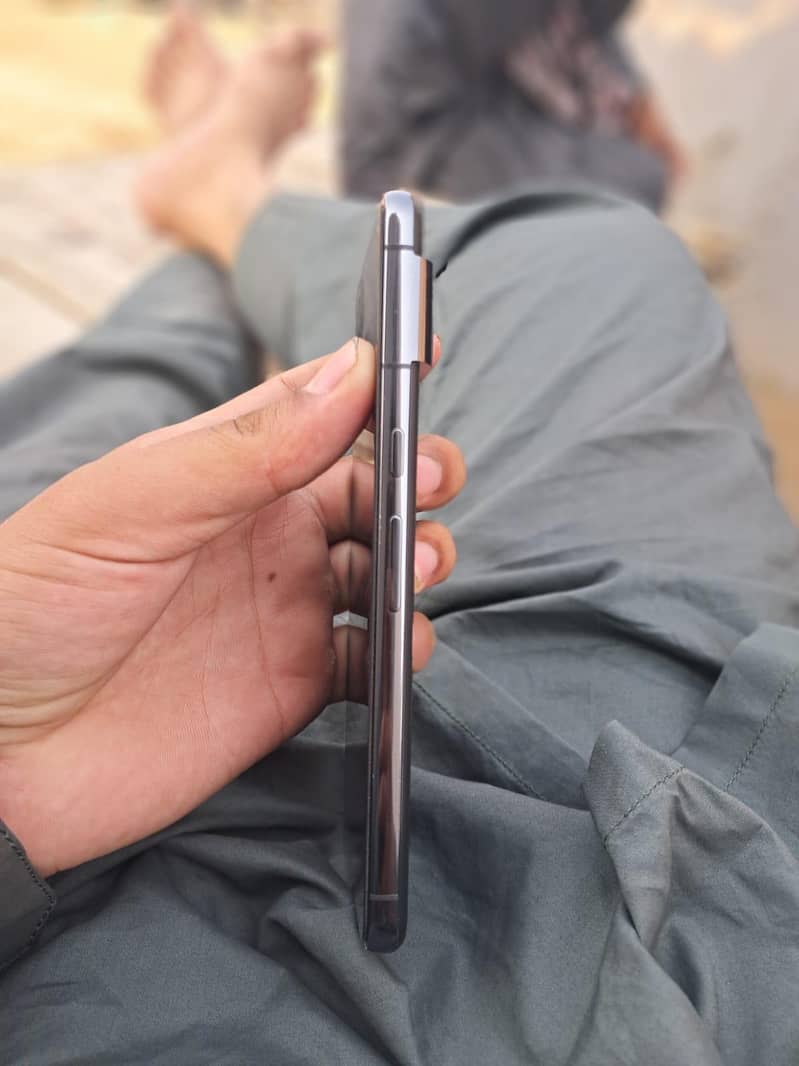 Google Pixel 8 Pro 3