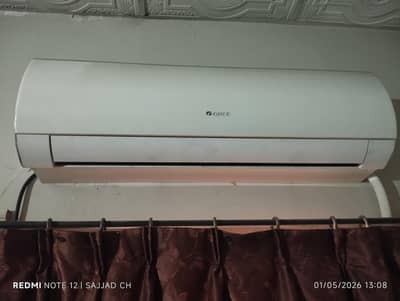 Gree 1.5 ton fairy series brand new condition