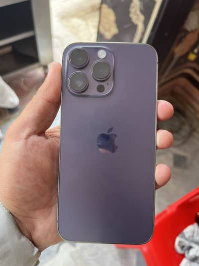 iPhone 14 Pro Max