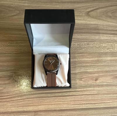 men trendy watch