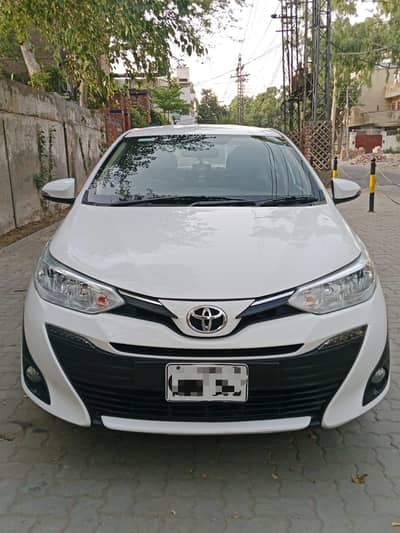 Toyota Yaris 2021 1.5 Full option