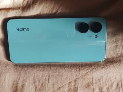 Realme C33