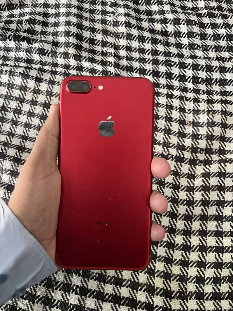 Apple iPhone 7 Plus 4