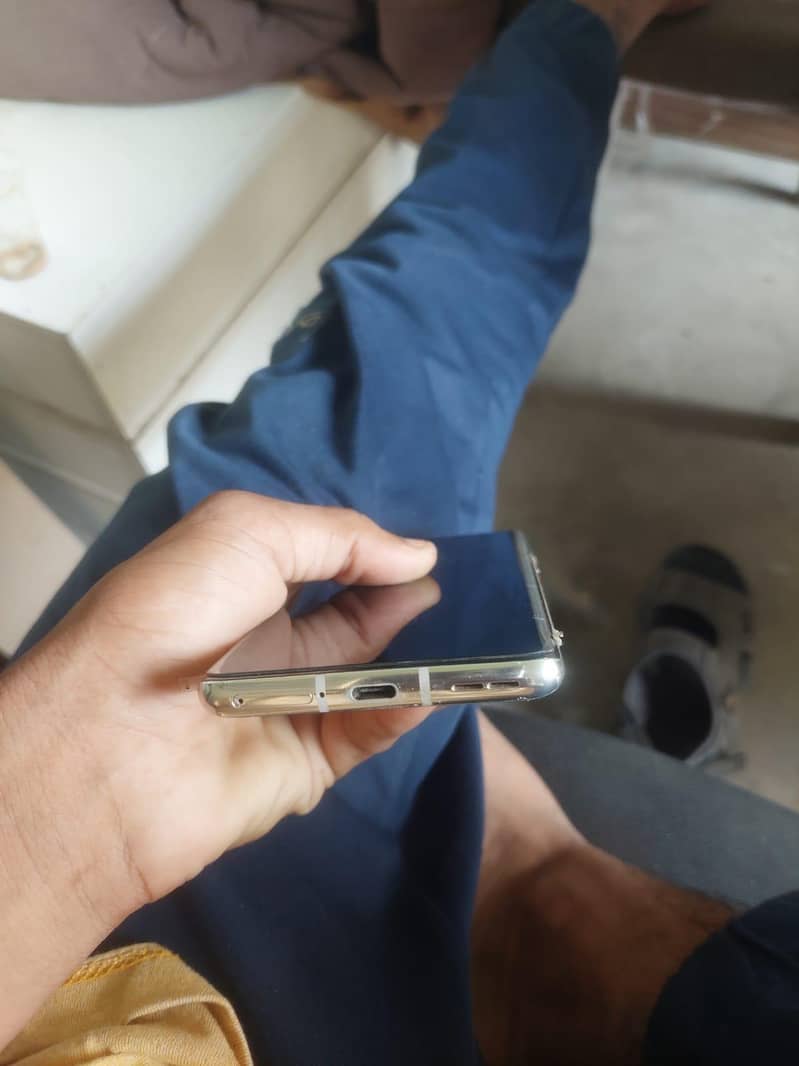 One Plus 8 Pro 4