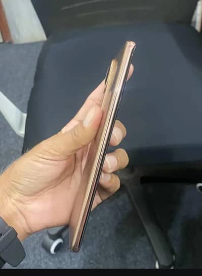 Vivo V40e