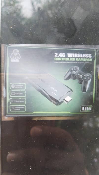 2.4G wireless controller gamepad