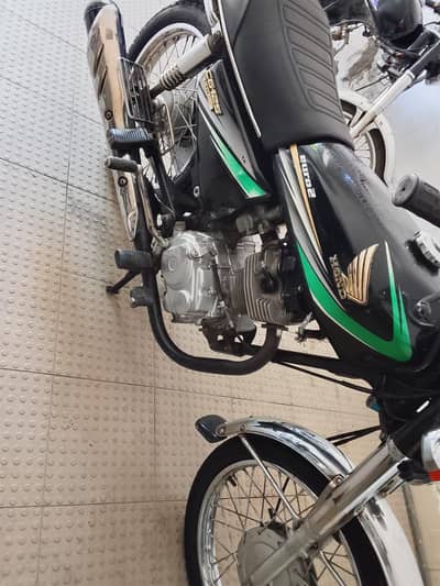 Model 2013 Good condition bike