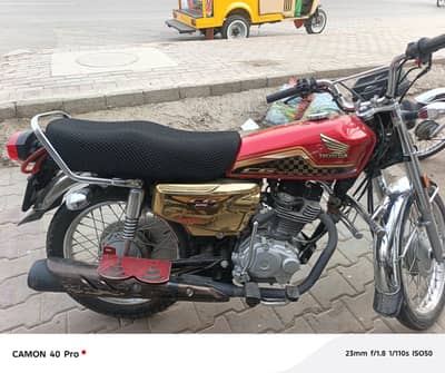 honda CG 125 gold edition color red