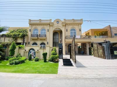 1 Kanal Brand New Luxury Spanish Style Double Heighted All Original Picture attached With Direct Owner Meeting For Sale in Wapda Town Phase 1