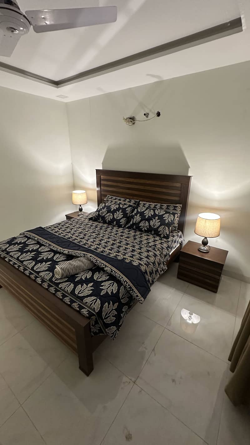 New bed set 0