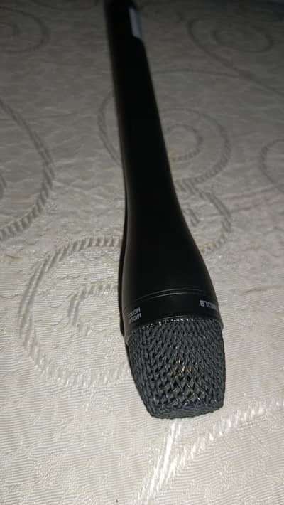 Shure SM63LB Omnidir Dynamic Microphone Just like New Black Colour