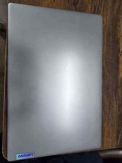 Lenovo IdeaPad Slim 3 (14AMN8)
